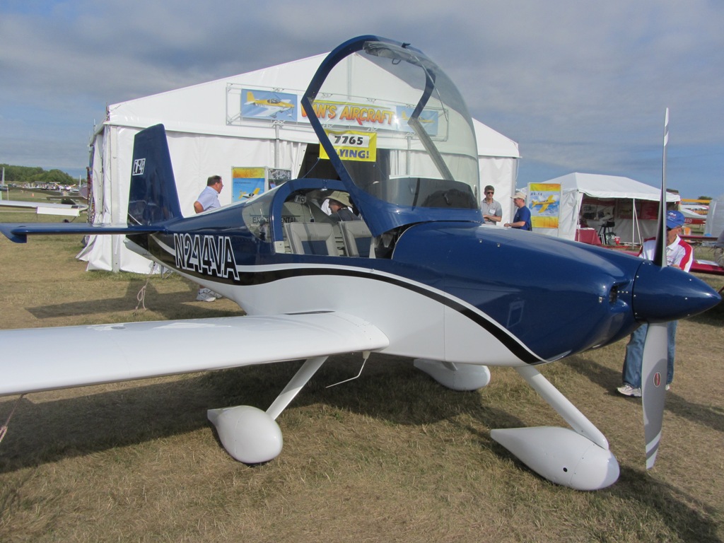 RV-14 at airshow Personal Aviation M&W Fiberglass